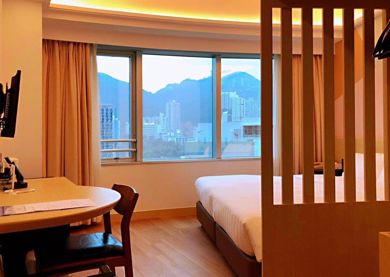 South Pacific Hotel Гонконг Экстерьер фото